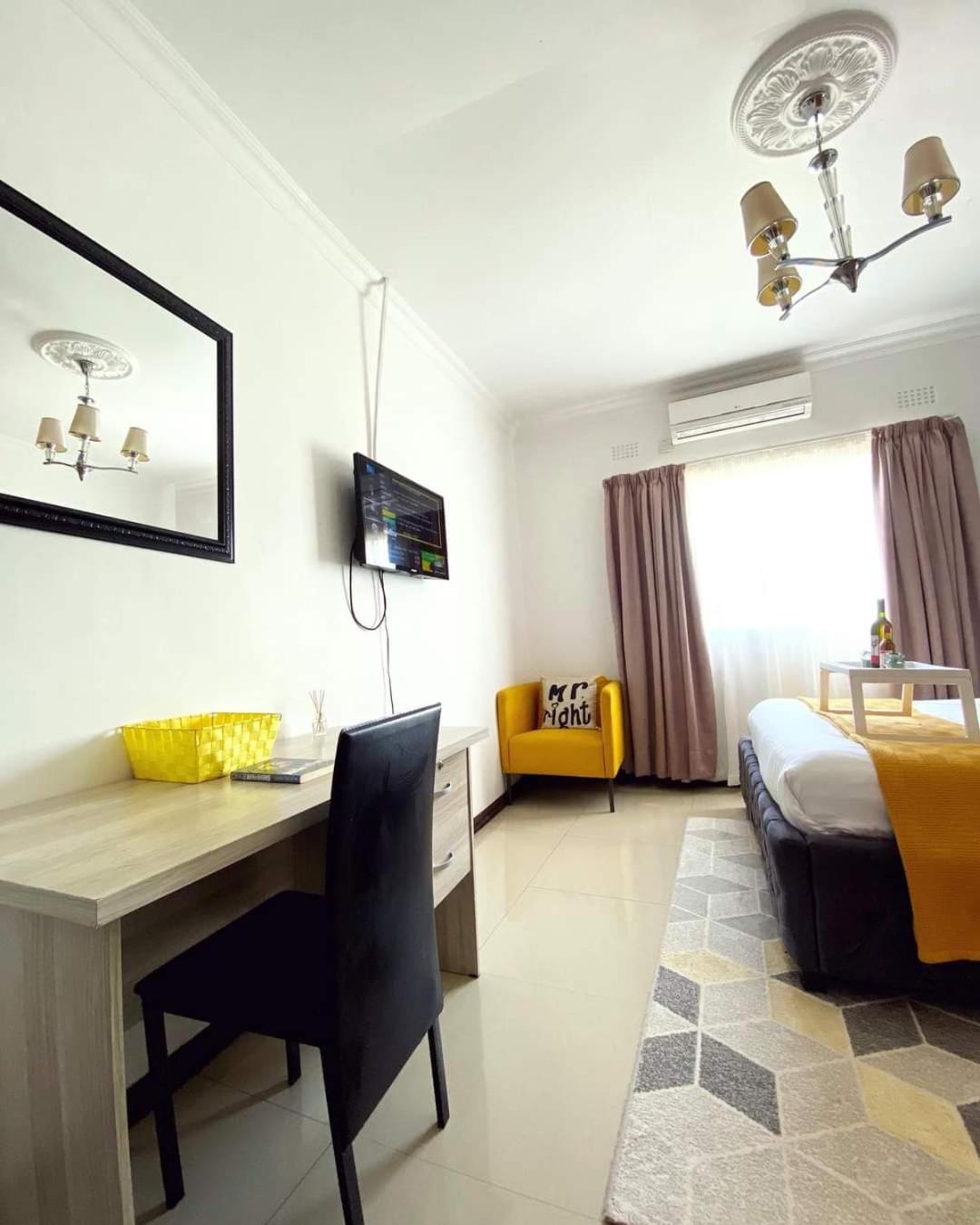 Crystal Apartments リロングウェ 部屋 写真