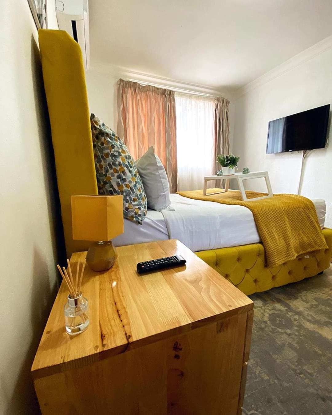 Crystal Apartments リロングウェ 部屋 写真