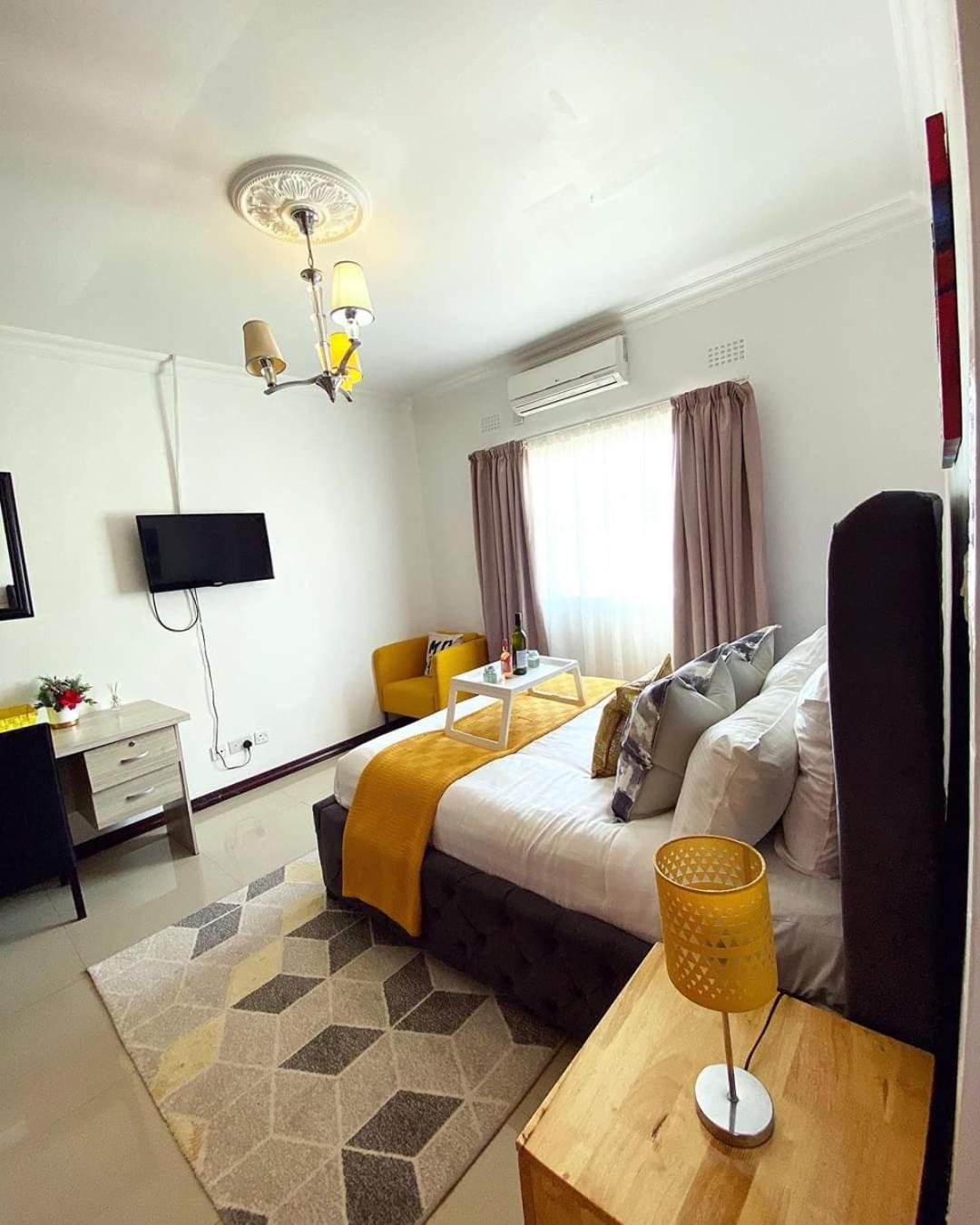 Crystal Apartments リロングウェ 部屋 写真